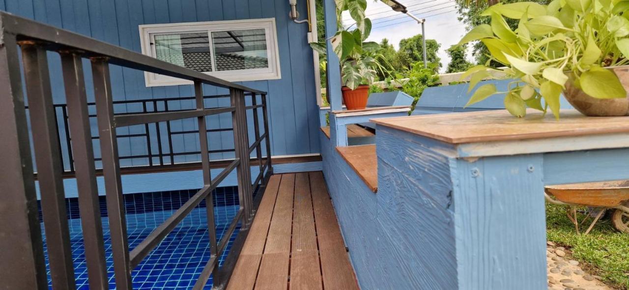 치앙라이 Mana Pool House B&B 외부 사진